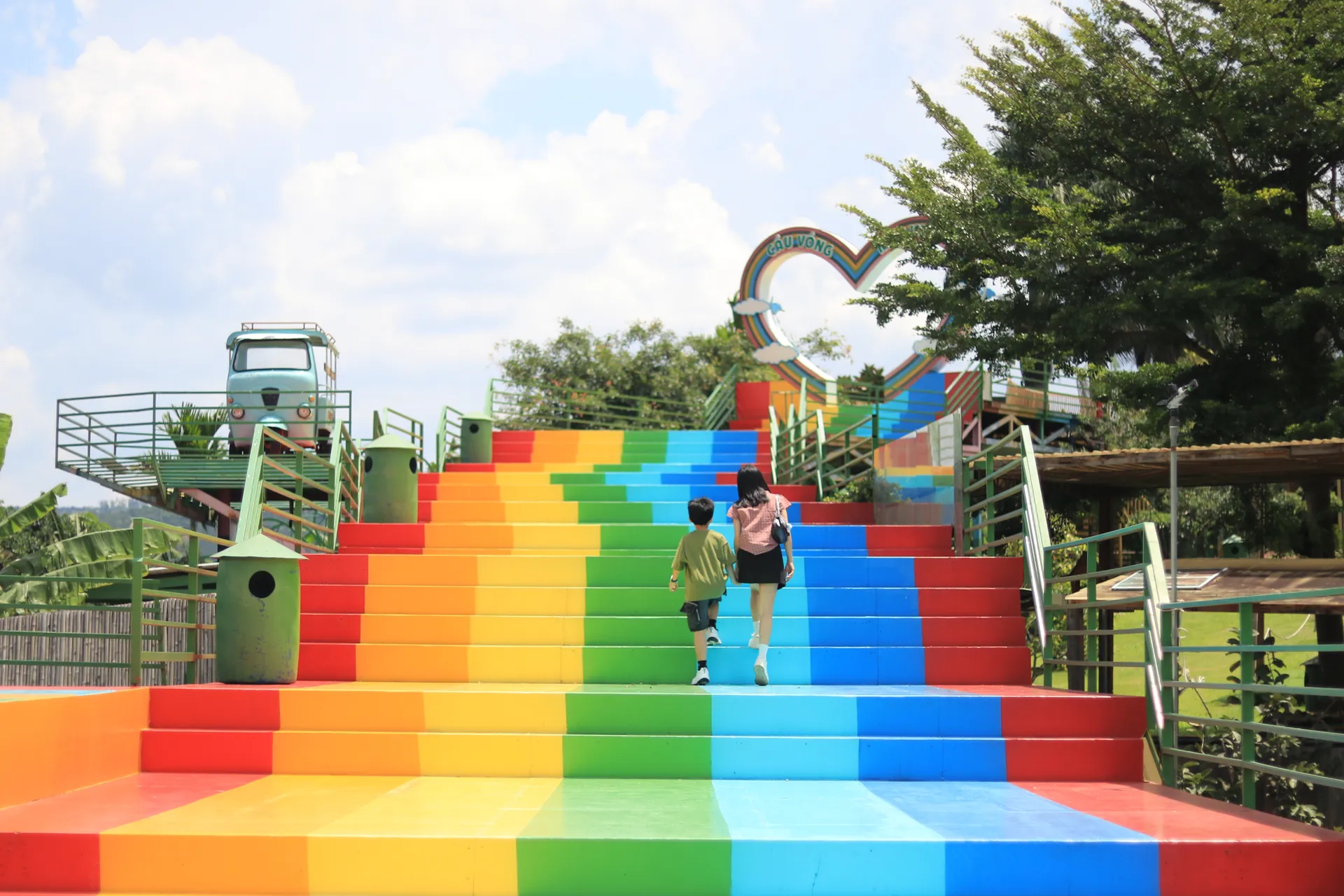 Top 10 Most Beautiful Coffee Shops with Stunning Views in Da Lat Based on My Personal Experience