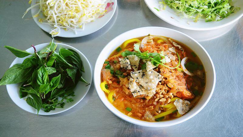 Review Mì Quảng Hội An Đà Lạt – Quán mì Quảng chuẩn vị miền Trung đáng thử nhất
