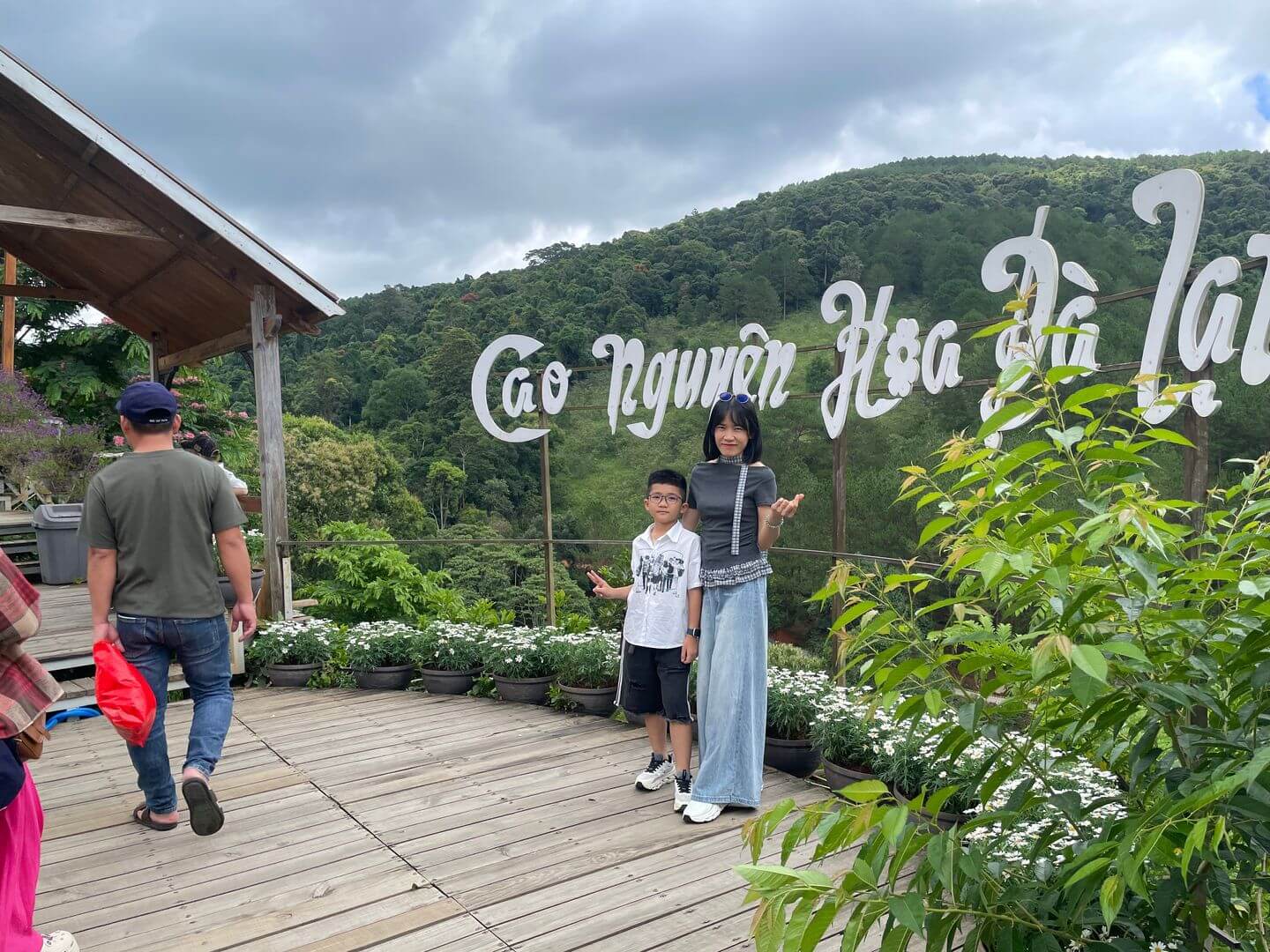 Review Khu Du Lịch Sinh Thái Cao Nguyên Hoa Đà Lạt – Trải Nghiệm Thực Tế, Nhiều Góc Chill Không Nên Bỏ Lỡ