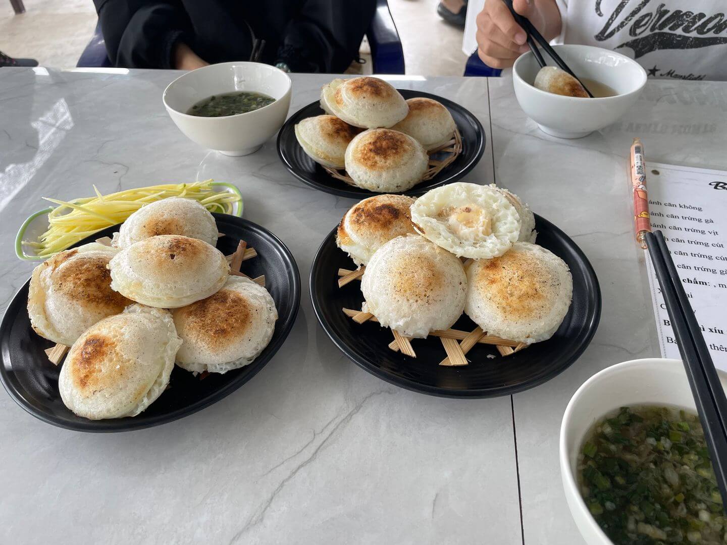 Review Bánh Căn Nhỏ – Crispy Bánh Căn in Dalat Near City Center