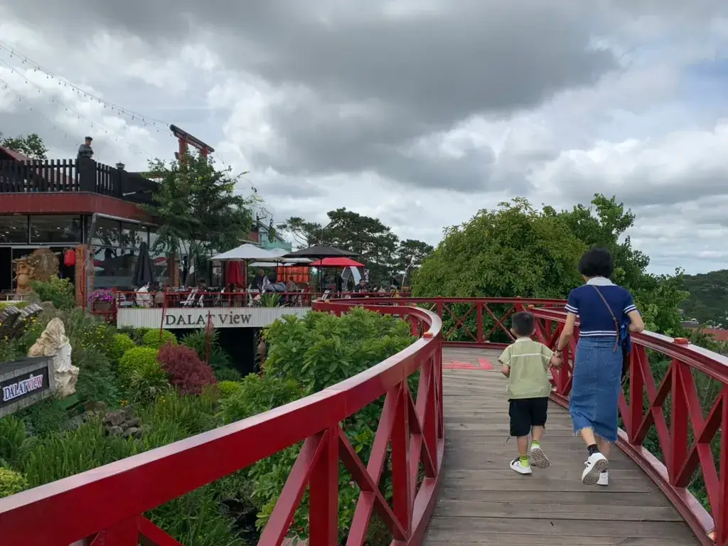 🏞️ Review Dalat View Coffee – A Hill-View Café Near Dalat City Center (Latest Update) – photos 9