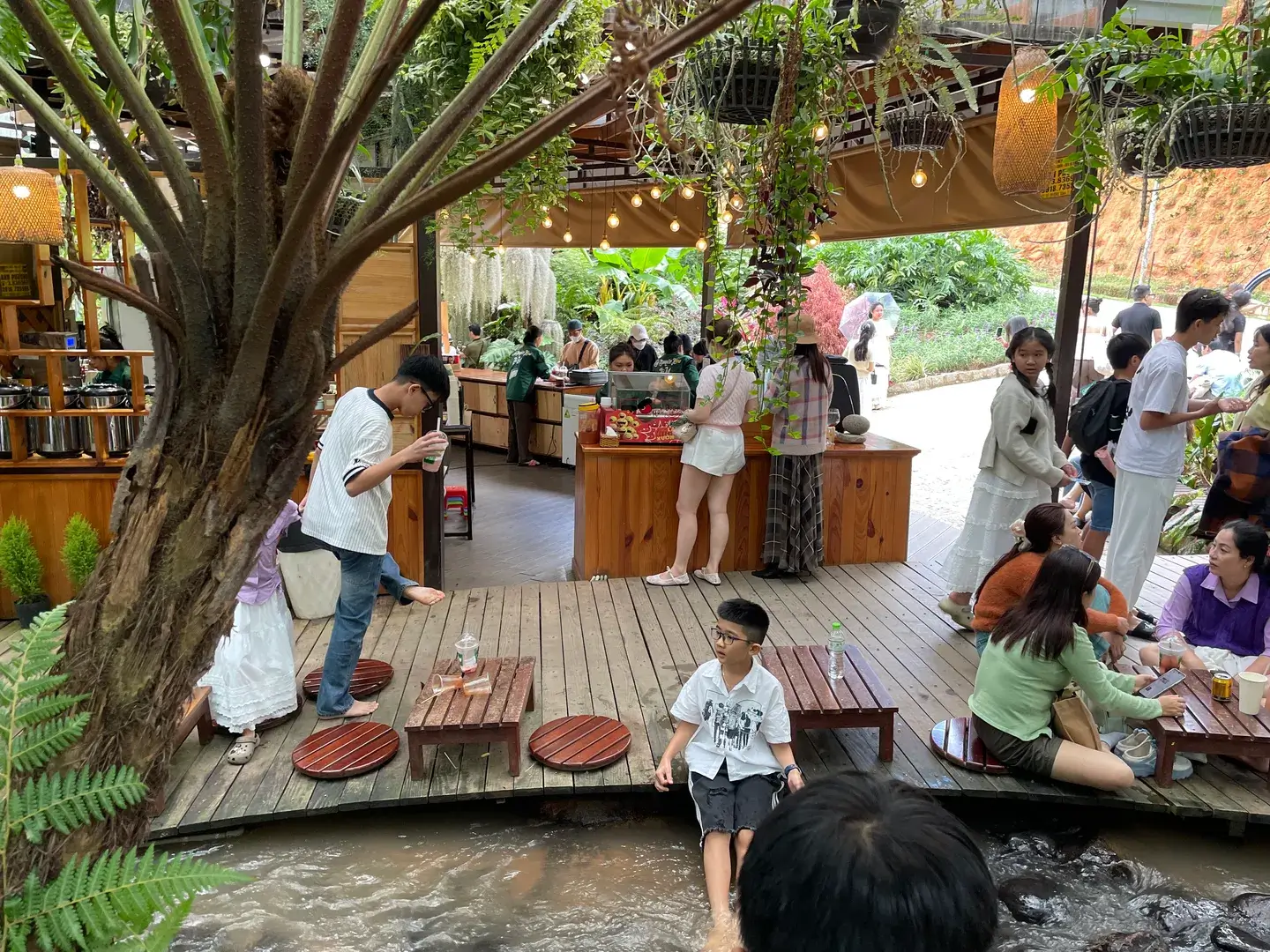 Review Khu Du Lịch Sinh Thái Cao Nguyên Hoa Đà Lạt – Trải Nghiệm Thực Tế, Nhiều Góc Chill Không Nên Bỏ Lỡ – hình ảnh 18